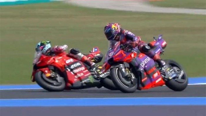 Enea Bastianini vs Jorge Martin.