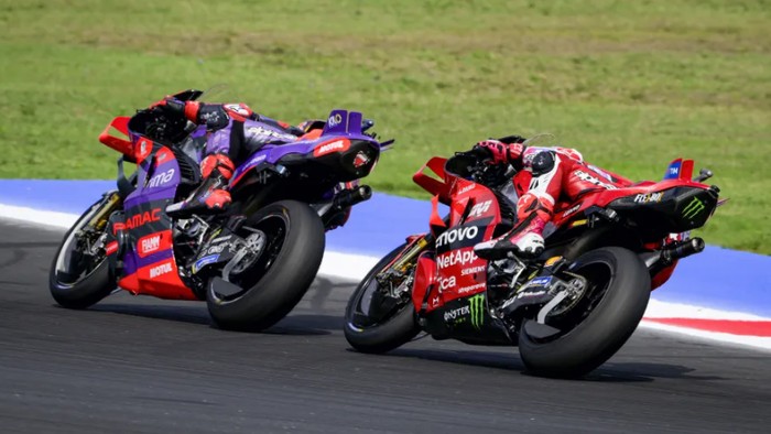 Enea Bastianini vs Jorge Martin.