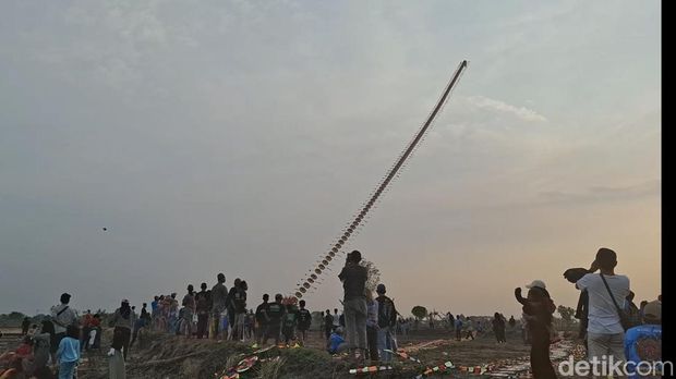 Festival layang-layang di Gresik