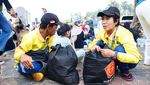 HUT Ke-79, TNI Bagikan Ribuan Paket Sembako