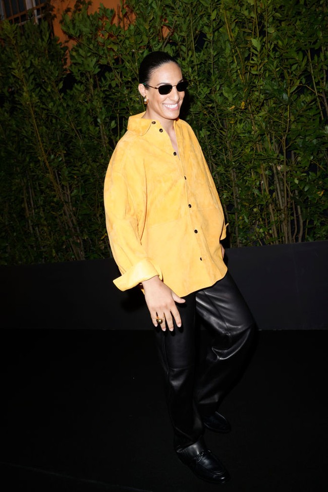 Milan Fashion Week kembali menjadi sorotan, terutama di panggung Bottega Veneta. Namun, kali ini, perhatian publik tak hanya tertuju pada koleksi terbaru rumah mode asal Italia tersebut, tetapi juga pada kehadiran sosok yang menghebohkan dunia olahraga, Imane Khelif. Foto: Claudio Lavenia/Getty Images for Bottega Veneta