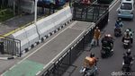 Jelang Undian Nomor Urut Pilkada DKI, Trotoar Diserobot-Lalu Lintas Macet