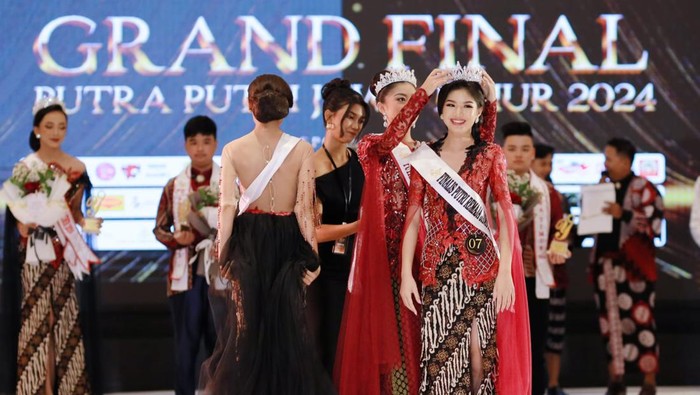 Jollene Ferischea perwakilan dari Kota Surabaya yang menjadi juara 1 Putra-Putri Jawa Timur 2024.