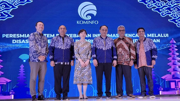 Kominfo beserta ekosistem penyiaran digital resmi meluncurkan Early Warning System (EWS) melalui siaran TV digital dan Disaster Prevention Information System (DPIS). Teknologi ini mirip dengan J-ALERT yang dimiliki oleh Jepang.