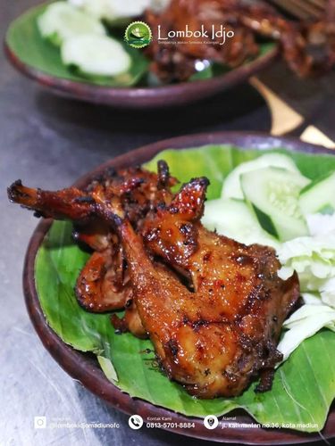 Makanan di Lombok Idjo Madiun