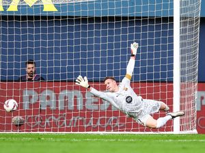 Hansi Flick Belum Pikirkan soal Pengganti Ter Stegen
