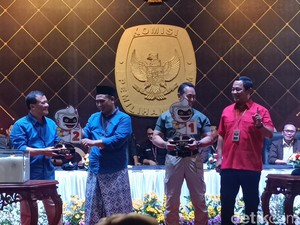 Ahmad Luthfi-Taj Yasin Cagub-Cawagub Top of Mind di Survei Populi Center