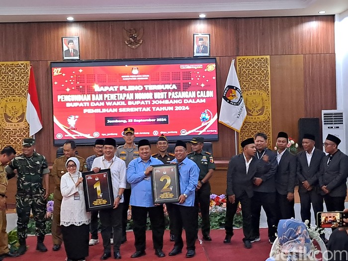 Pengundian nomor urut di Pilbup Jombang