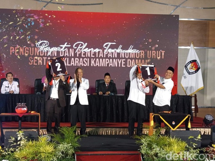 Pengundian nomor urut paslon Wali Kota-Wakil Wali Kota Magelang di Atria Hotel Magelang, Senin (23/9/2024) malam.