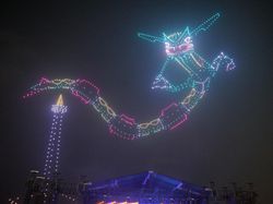 Aksi Pikachu Jalan-jalan ke Jakarta Bikin Gemas