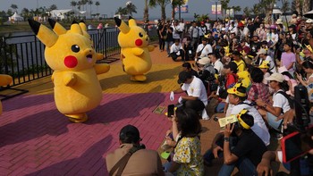 Selain acara offline yang meriah, Pokémon GO juga menghadirkan kejutan istimewa bagi para Pelatih, sebutan untuk pemainnya. Game berbasis Augmented Reality (AR) tersebut menghadirkan petualangan in-game untuk pertama kalinya di kawasan Asia Tenggara.Foto: Niantic Inc