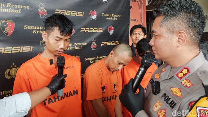 Polisi meringkus komplotan begal bercelurit di Padalarang