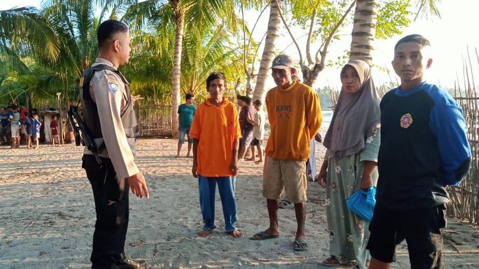 Polisi olah TKP wanita ditemukan tewas diduga dibunuh di Banggai.