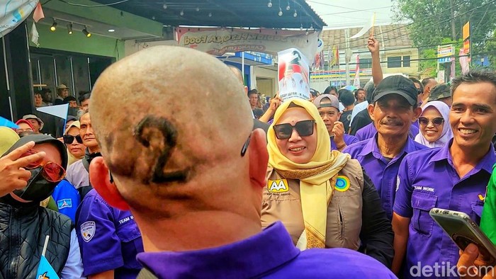 Rambut Plontos Ala Nomor 2, Relawan Yakin Cabup Sukabumi Asep Japar Menang