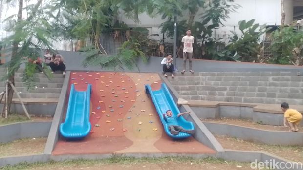 Taman Bangau Pola di Cilandak Jakarta Selatan