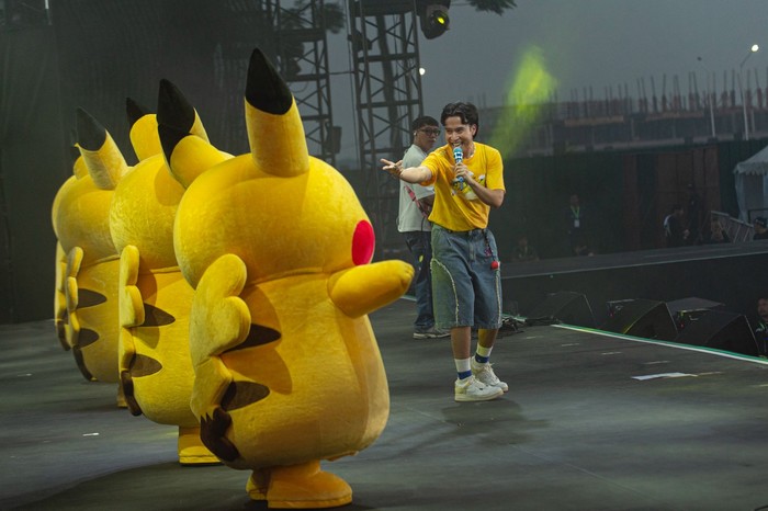 Vidi Aldiano saat manggung di Pikachu's Indonesia Journey pada Minggu (22/9/2024)