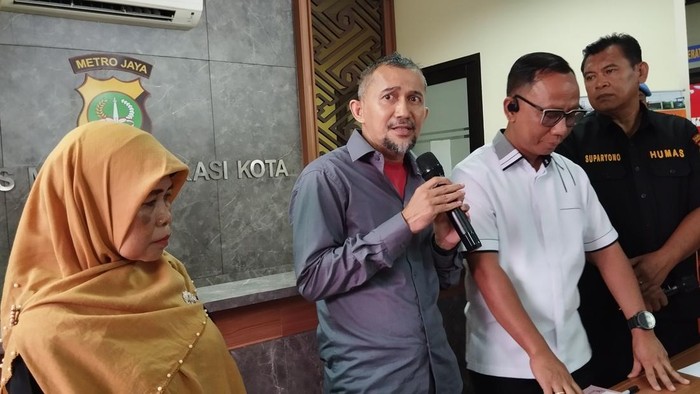 Wakil Ketua KPAD Bekasi, Novrian