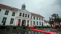 Hujan sempat mengguyur kawasan Kota Tua yang menjadi lokasi deklarasi kampanye damai.  