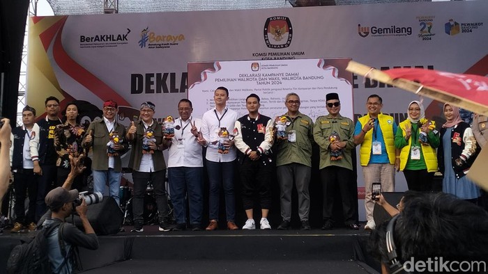Deklarasi damai paslon Pilwalkot Bandung 2024