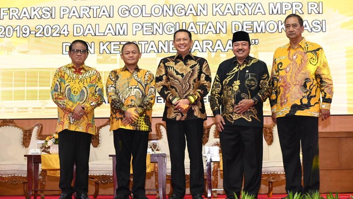 Ketua Fraksi Partai Golkar MPR (FPG MPR) Idris Laena