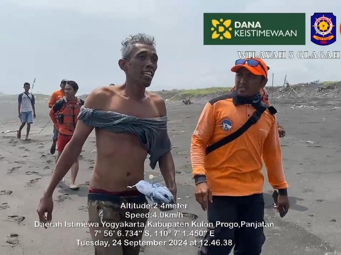 Nelayan asal Pacitan, Jawa Timur, yang terdampar di pantai Kabupaten Kulon Progo, DIY, Selasa (24/9/2024) siang.