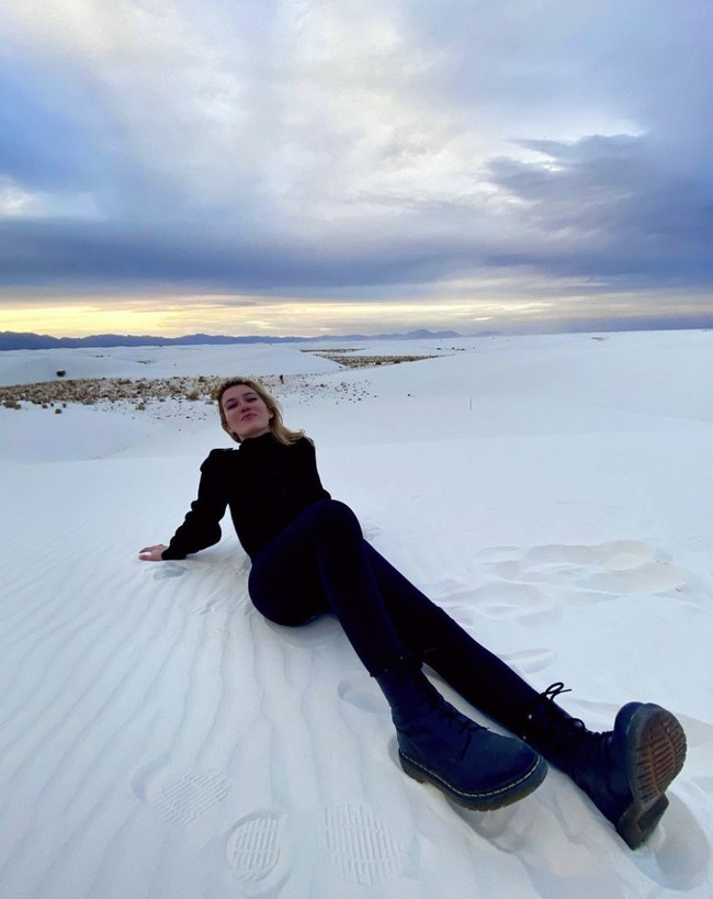 Hubungan tersebut sampai ke telinga David Haskell, pemimpin redaksi New York Magazine yang kemudian mengonfrontasi Nuzzi dalam sebuah pertemuan pada 13 September di kantor mereka di New York. Awalnya, Nuzzi beberapa kali membantah adanya perselingkuhan tersebut, hingga akhirnya Haskell memberinya kesempatan untuk mengakui kebenaran. Foto: dok. Instagram @olivianuzzix