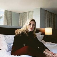 Nuzzi mengungkapkan bahwa hubungan itu dimulai pada Desember tahun lalu, setelah dia menulis artikel sampul tentang Kennedy, dan berakhir pada akhir Agustus 2024. Foto: dok. Instagram @olivianuzzix