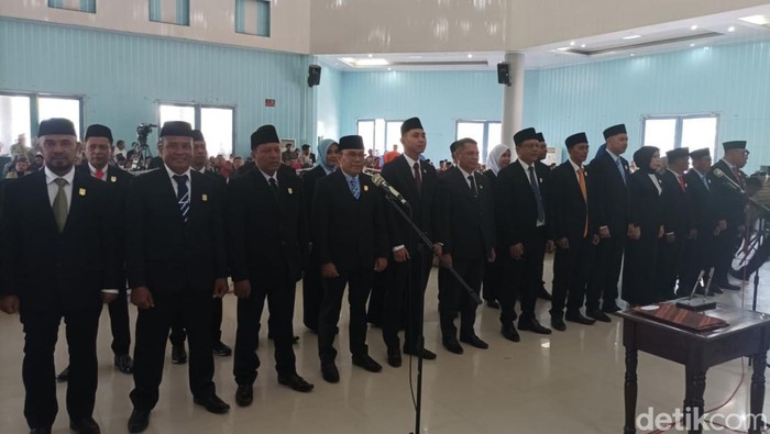 Pelantikan anggota DPRD Kota Bima periode 2024-2029, Selasa (24/9/2024).