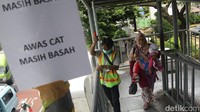 Perawatan ini guna meningkatkan kenyamanan dan keamanan pejalan kaki.