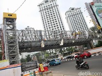 Potret Pembangunan JPO Mas Mansyur, Ditarget Rampung November 2024