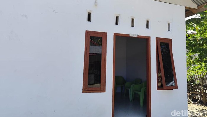 Rumah Zulkifli, warga Kabupaten Gorontalo yang merasakan getaran gempa M 6,4 Gorontalo.