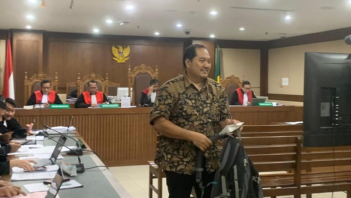 Saksi dalam sidang kasus dugaan korupsi jual beli emas (Mulia/detikcom)