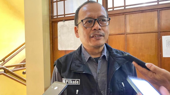 Sekretaris Desk Pilkada Klaten Nur Tjahjono di Kantor BKPSDM Klaten, Selasa (24/9/2024).