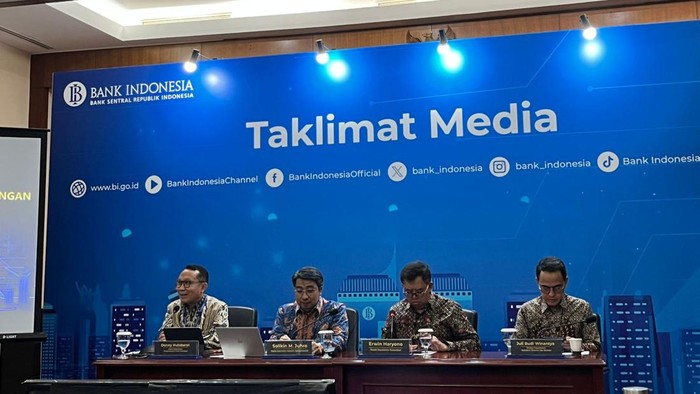 Taklimat Media di Bank Indonesia