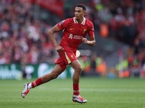 Kontraknya Bakal Berakhir, Alexander-Arnold Dikabarkan Setuju Gabung ke Madrid