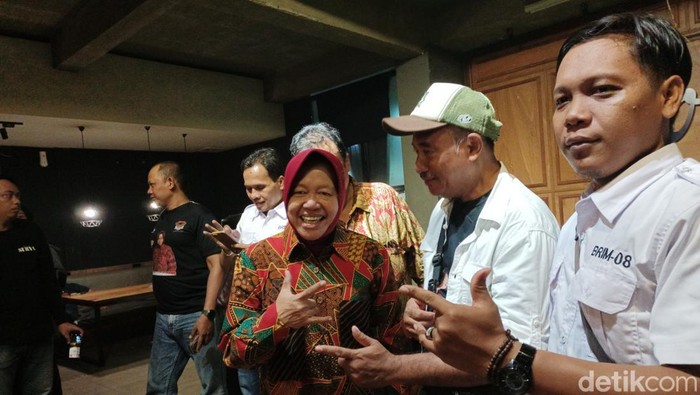 Tri Rismaharini saat menerima deklarasi dukungan dari BRIM 08, relawan pendukung Prabowo Subianto di Pilpres.