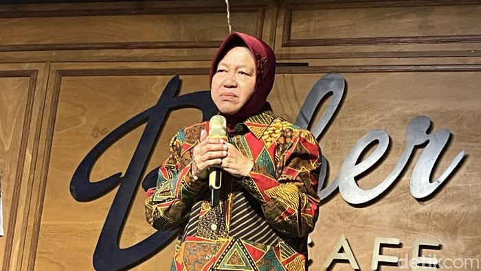 Tri Rismaharini saat menerima deklarasi dukungan dari relawan Prabowo.