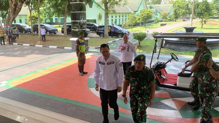 Agus Harimurti Yudhoyono (AHY) datang di Akademi Militer Magelang.