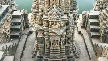 Kuil Matahari Di Modhera, India Dibangun Pada 1026 Foto: Boredpanda
