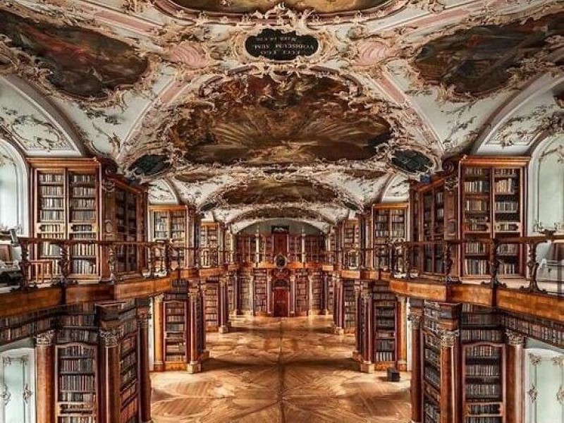 Bangunan bersejarah bikin melotot