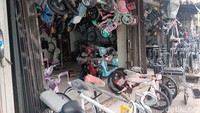 Aktifitas bersepeda atau gowes sempat booming dan menjadi tren selama pandemi COVID-19 melanda RI beberapa tahun lalu. Berkat itu penjualan sepeda di Tanah Air mengalami peningkatan yang sangat tinggi.