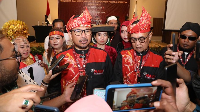 Calon Wali Kota dan Wakil Wali Kota Batam nomor urut 1, Nuryanto-Hardi Selamat Hood. (Foto: Istimewa).