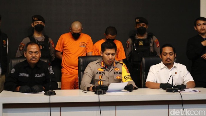 Dua perampok yang mengaku anggota polisi dibekuk jajaran Polresta Sleman, Rabu (25/9/2024).