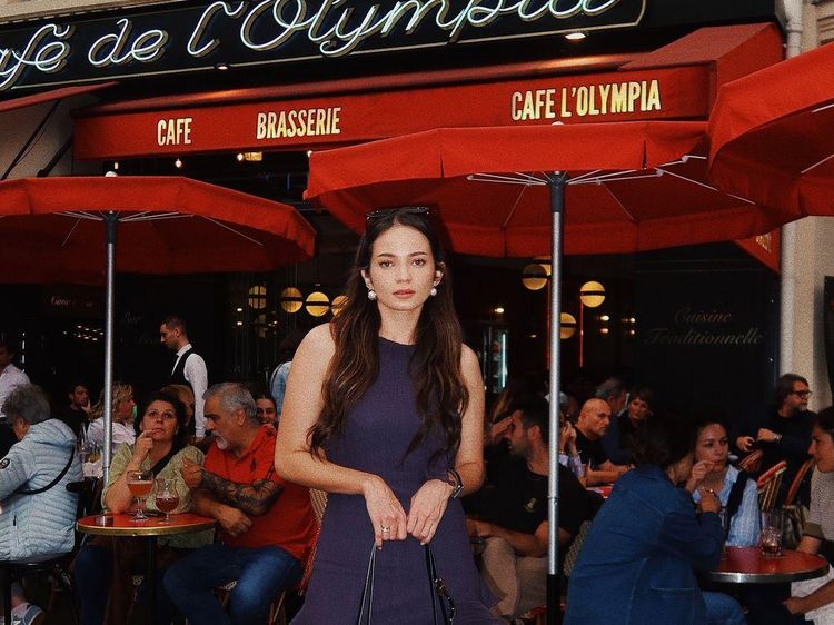 Potret Cantik Enzy Storia Saat Kulineran di Paris dan New York