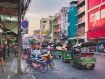 Turis Tak Mau Belanja, Pedagang Malah Ngamuk