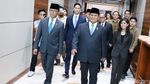 Jelang Akhir Jabatan, Menhan Prabowo Pamit ke Komisi I DPR