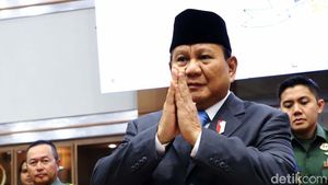 Jelang Akhir Jabatan, Menhan Prabowo Pamit ke Komisi I DPR