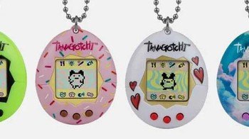 Permainan yang hits pada zamannya. Tahan sampai seminggu melihara pet-nya, dijamin langsung berasa keren banget. Foto: Bandai via Bored Panda