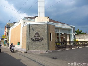 Sederet Fakta Viral Masjid di Kartasura Dapat Review Buruk di Google Maps