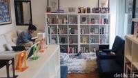 Posisi perpustakaannya berada di lantai dua dengan dua ruangan, general reading dan tweens and teens. Foreword Library menyuguhkan pengalaman yang begitu nyaman untuk disinggahi.  
